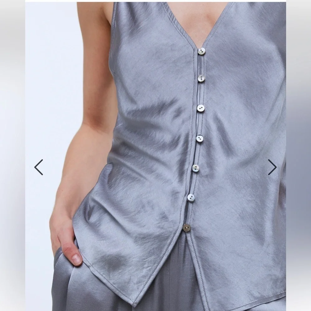 Madewell Satin Cutaway Vest Top Steel Dusk Grey size 0 NWT - Picture 2 of 10
